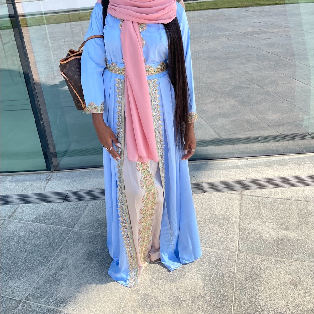 COPY - Abaya dress and hijab ( headscarf )